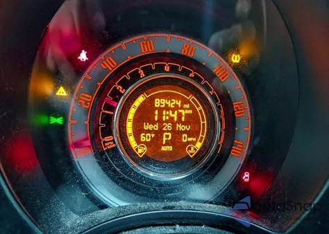 2012 Fiat 500 Pop z USA, uszkodzony, nr VIN 3C3CFFARXCT110657